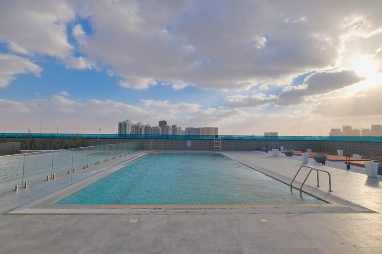 Sport & Beauty 2, Cozy Studio Apartment in O2 Residential Tower JVC, Dubai
