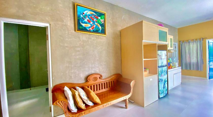Others 5, Miracle Villa Solo, Solo