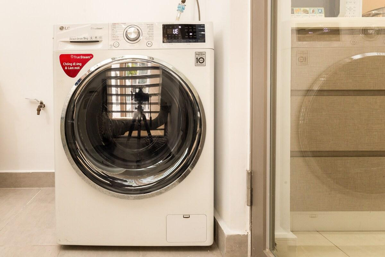 Bathroom 4, Spacious 2 Bedrooms, City & Pool View, District 4
