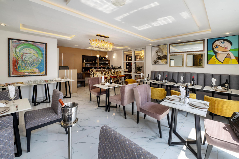Food & Drinks, The Muse Residences, Eti-Osa