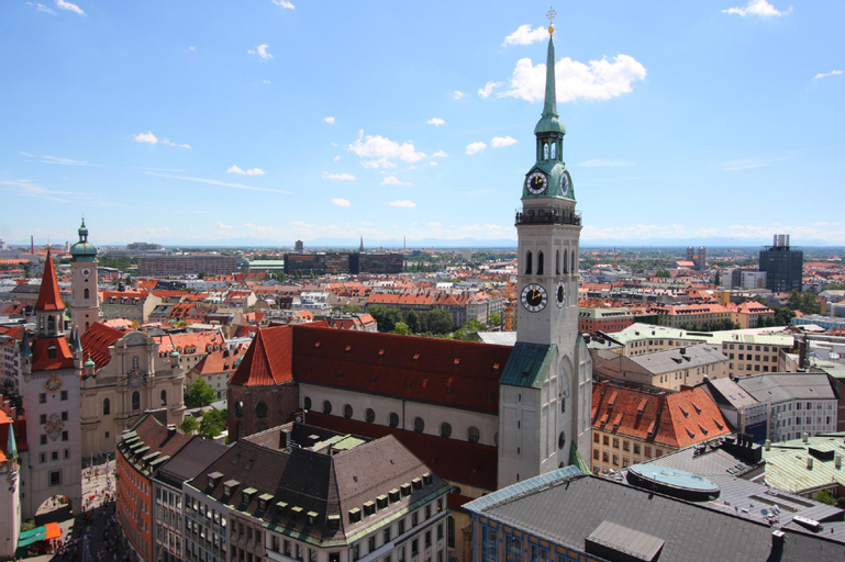 Nearby Landmark 3, MARIENPLATZ Apartment 2 bedrooms living room kitchen, München