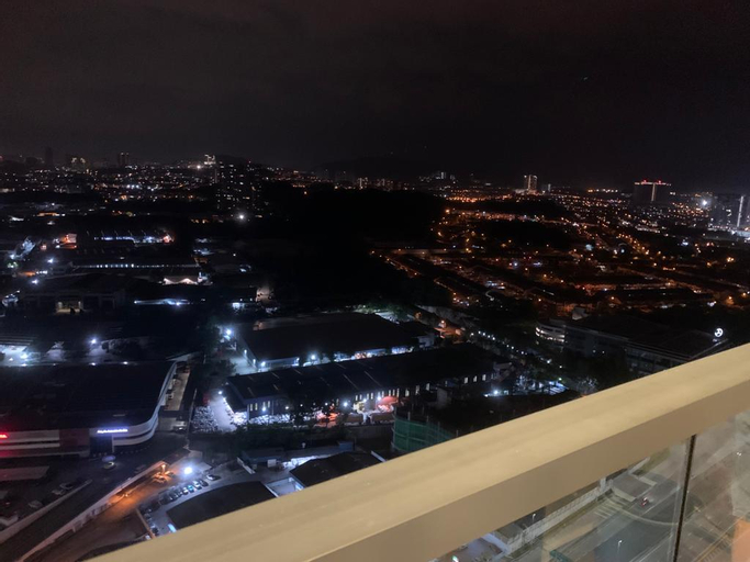 I Dream @ Symphony Tower Netflix - Noble Environment and Quiet Comfort, 20 Minutes to KL, Seri Kembangan