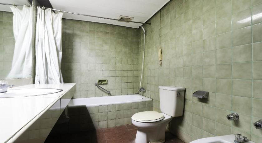 Bedroom 2, HIB Braga Hotel, Bandung