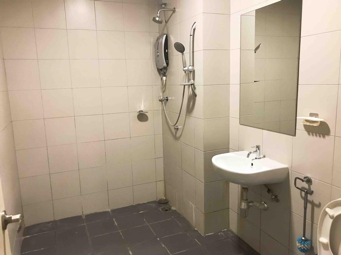 Bedroom 4, RM5x-Nearby Legoland Ramada Medini@MegaBed, Johor Bahru