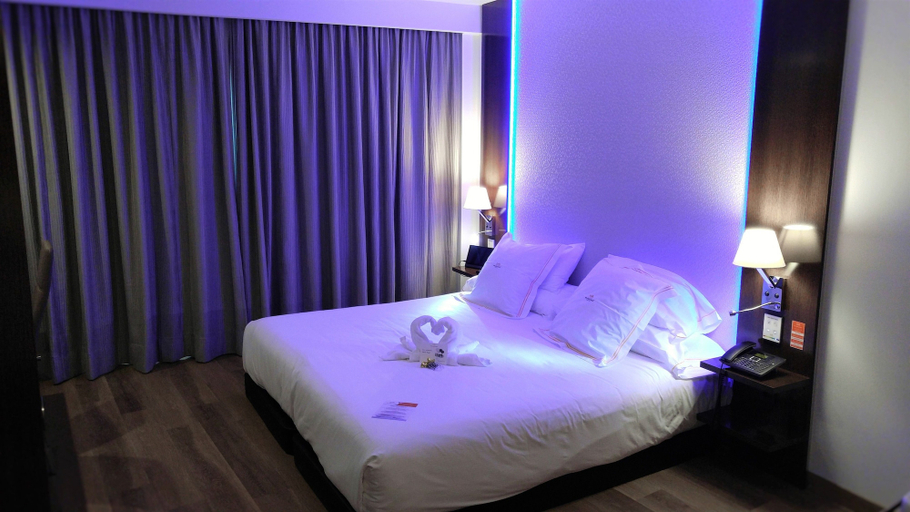 Bedroom 4, MB Boutique Hotel - Adult Recommended -, Málaga