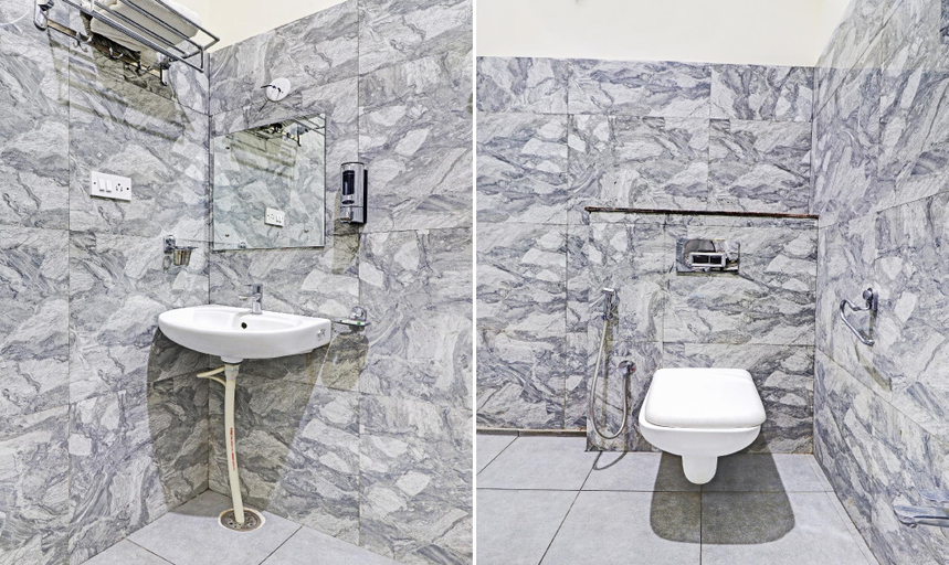Bathroom 3, Treebo Skanda Suites, Ramanagara