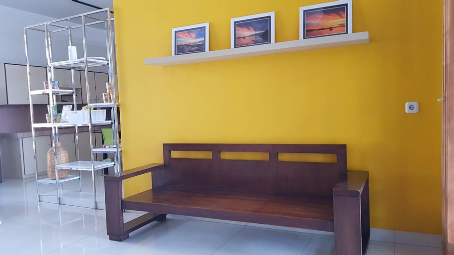 Public Area 3, Apollo Capsule Hotel, Ende