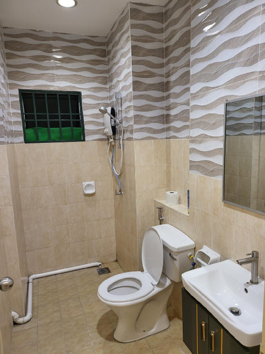Bathroom, Mont Kiara - Tranquil and Serene 1R1B Apartment, Kuala Lumpur