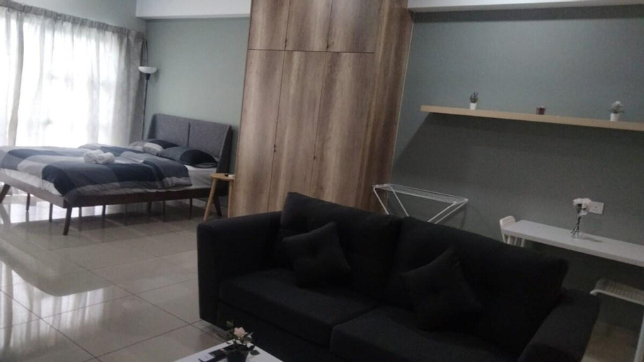 Others 4, HA1212 | Cyberjaya-Sanitised-Netflix-Wifi-Parking, Sepang