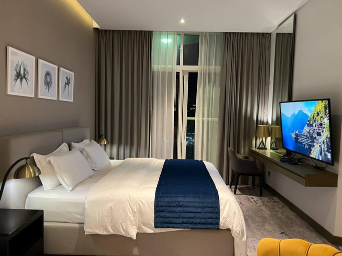 Bedroom 3, Burj Khalifa Canal View Fully Furnished Studio At Damac Prive, Dubai