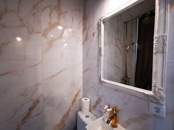 Bathroom, Foto studio with balcony, Klaipėdos