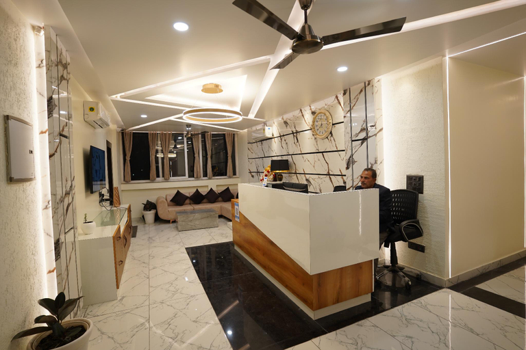 Others 5, The Royal Hotel, Nainital