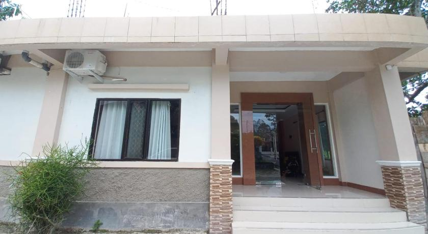 Exterior & Views 1, Bubuhan Kita Guest House Syariah, West Kotawaringin