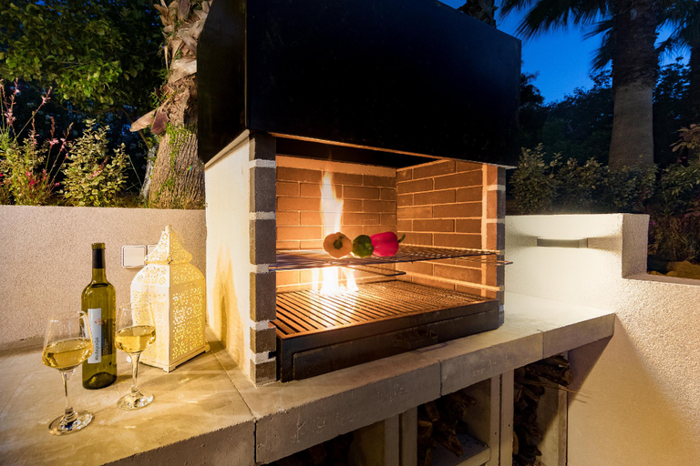 Food & Drinks 5, Ionian Garden Villas: Villa Sol, Ionian Islands