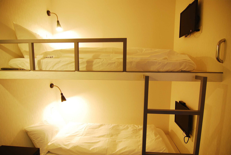 Bedroom 8
