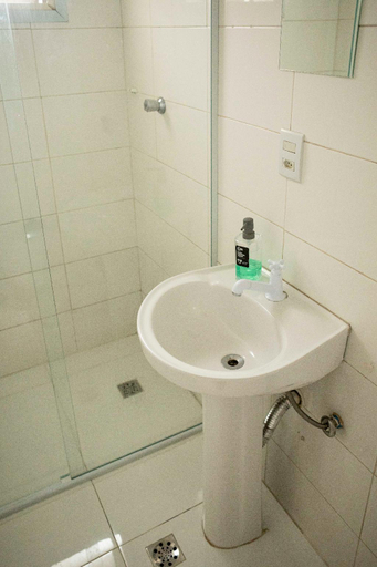 Bathroom 4, Casa Ecotrips Hostel Barra Funda, São Paulo