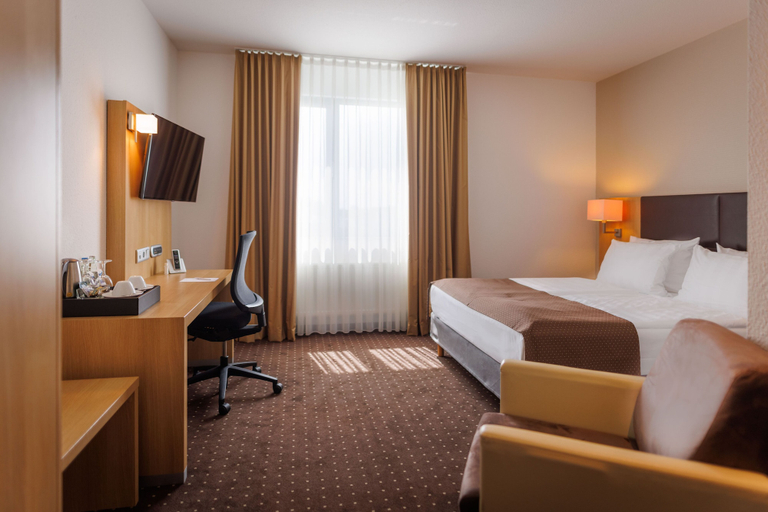 Bedroom 3, LanzCarré Hotel Mannheim, a member of Radisson Individuals, Mannheim