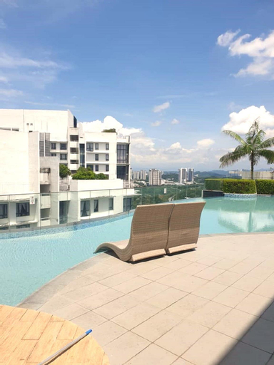Sport & Beauty 2, Cyberjaya Eclipse 5+2 PAX Suite + Roof Top Pool, Sepang