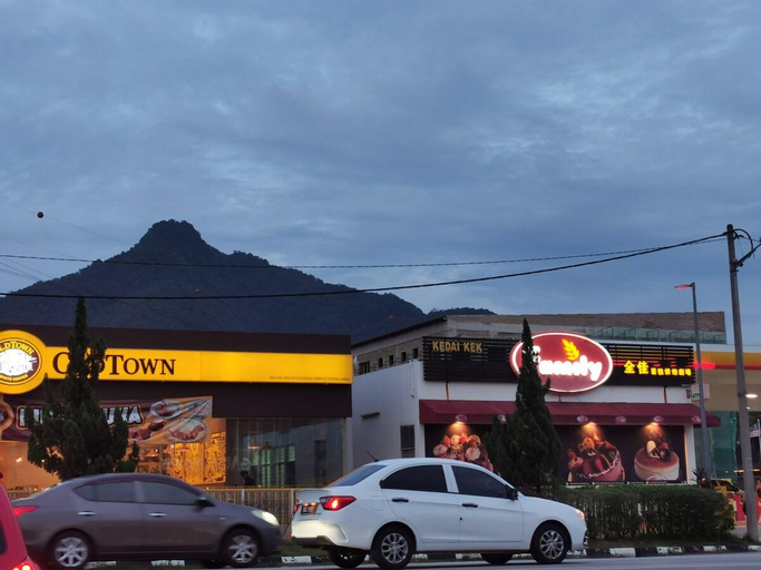 Botani Taman Cyber ipoh(2-24 pax /tv box/mahjong), Kinta
