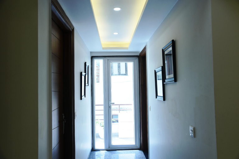 Public Area 2, Pacific Inn Sec. 46, Gurugram, Gurgaon