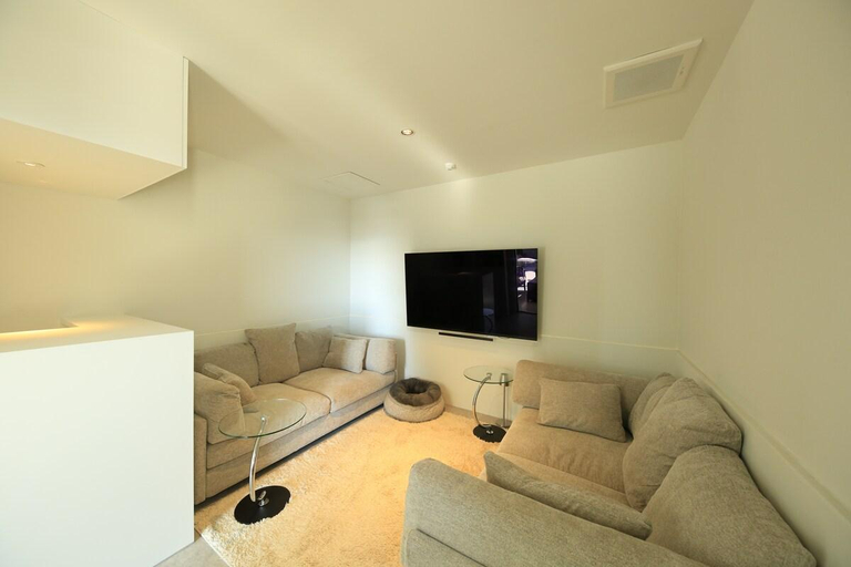 Others 2, Rent the entire building for complete privacy! A marine activity experiential resort - "Beach Terrace Kushimoto", Kushimoto