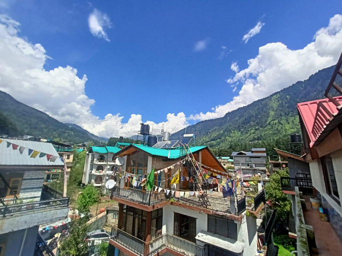 Others 5, Daddys Manali, Kullu