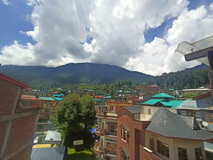 Others 3, Daddys Manali, Kullu