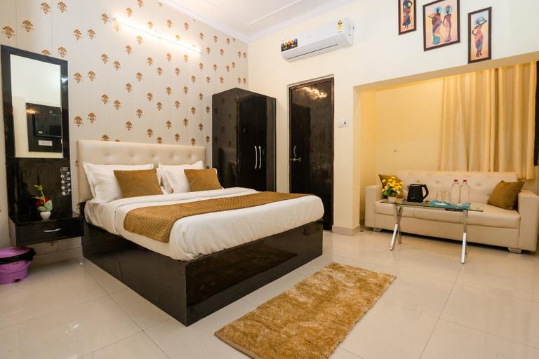 Others 4, Ventex Inn, Lucknow
