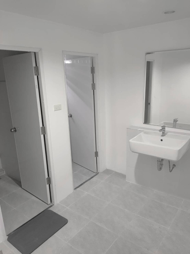 Bathroom 4, Merry house บ้านพักริมหาดบางแสน, Muang Chon Buri