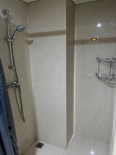 Others 4, A#2 NEW private studio w/balcony in city center, Semarang