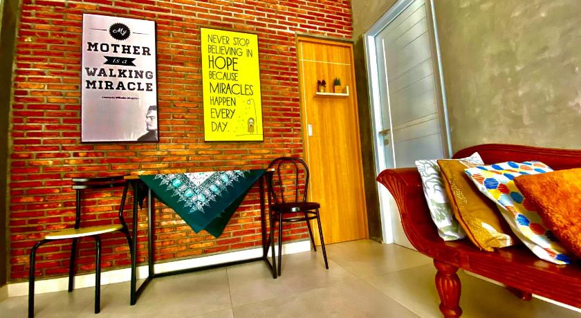 Others 4, Miracle Villa Solo, Solo