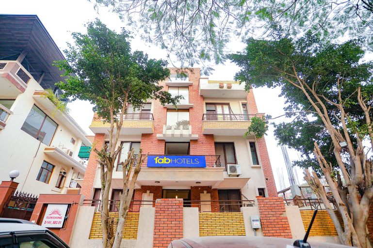 FabExpress AP International, Gautam Buddha Nagar
