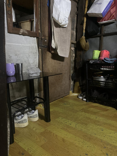 Others 2, paupahan ni paeng, Quezon City