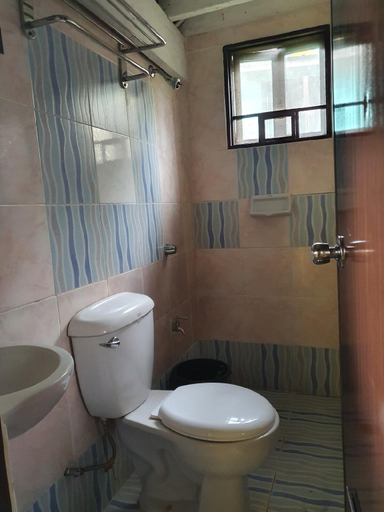 Bathroom, Cozy Cabin in Antipolo, Antipolo City