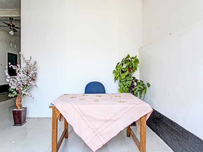 Others 5, Hotel O Adinda Kost, Semarang