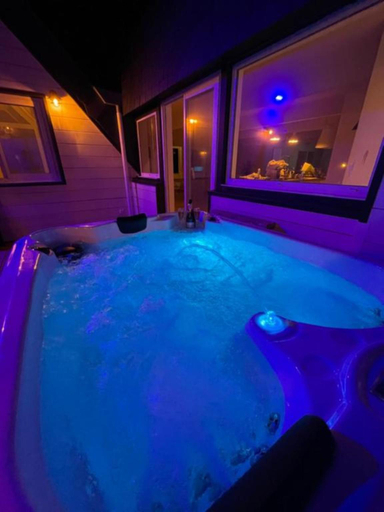 Sport & Beauty 2, Le Poséidon - gîte exceptionnel face à la mer avec spa, terrasse, 4 chambres, Seine-Maritime