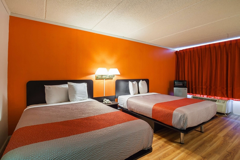 Bedroom 10