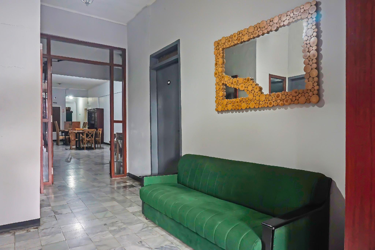 Public Area 2, Hotel O Bogor Guest House, Bogor