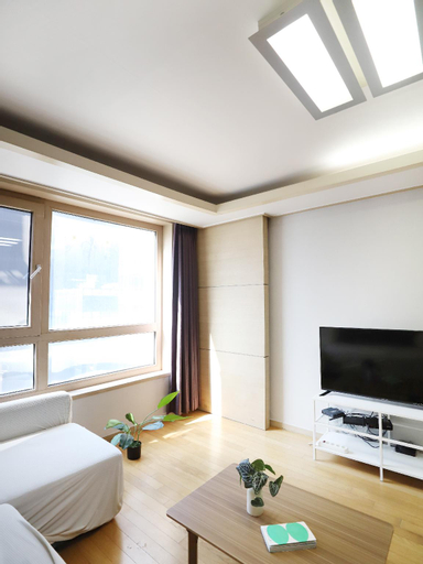Others 4, Gangnam Style★2Bdr 2Bath ★Subway 2min Full Option★, Gangnam