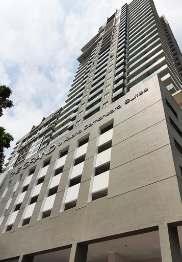 PJ The Grand by SkyLimit Suites, Petaling Jaya