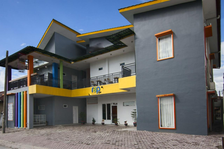 2, RAP Hotel Balige, Toba