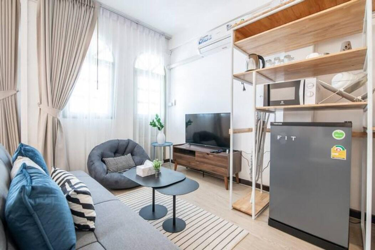 Others 3, House168(3A)near BTS -Iconsiam, Khlong San