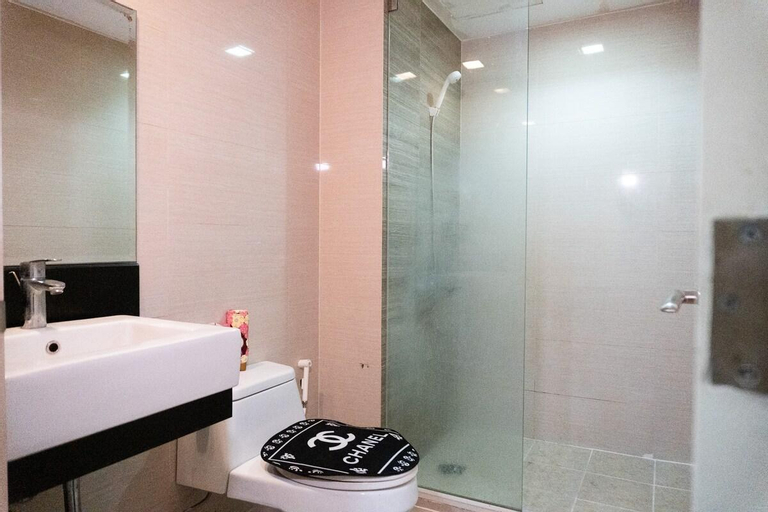 Bedroom 4, A2J Luxury Venice Studio Suite Near BGC Malls, Taguig
