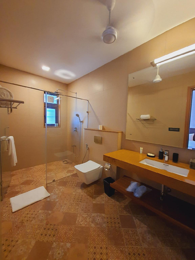 Bathroom 3, Melhor Stays villa L-M102 Luxurious 4BHK villa , North Goa
