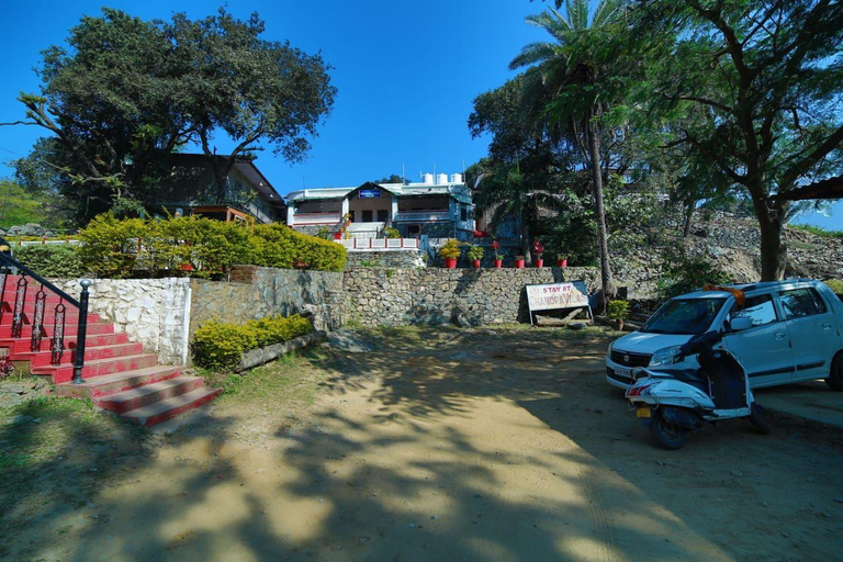 Others 5, Hotel Chandravilas, Sirohi