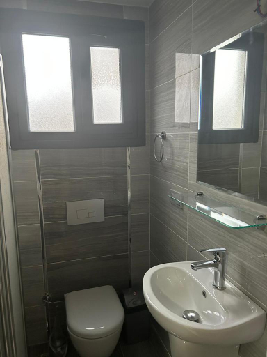 Bathroom, vatan hous, Fatih
