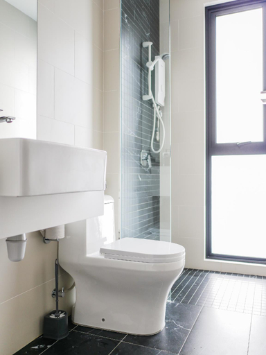 Bathroom 3, Philome@Beacon#RoofTopPool#SkyGym#2CP#SmartTV, Penang Island