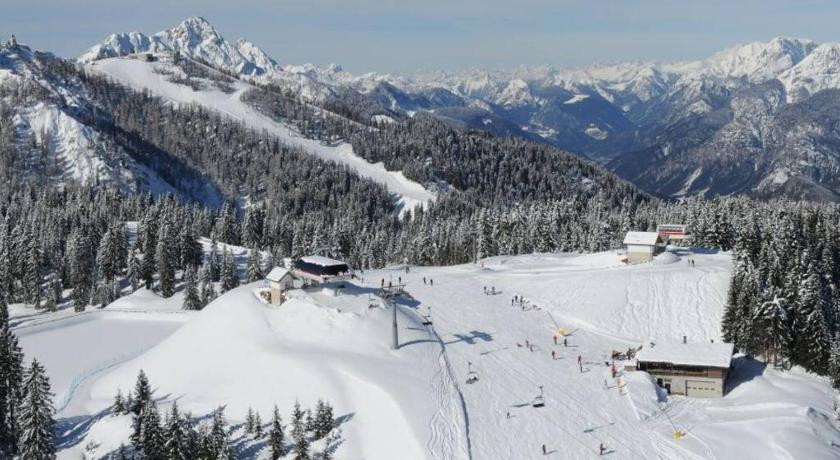 Lussuosa Suite in Montagna con WIFi e Netflix, Udine