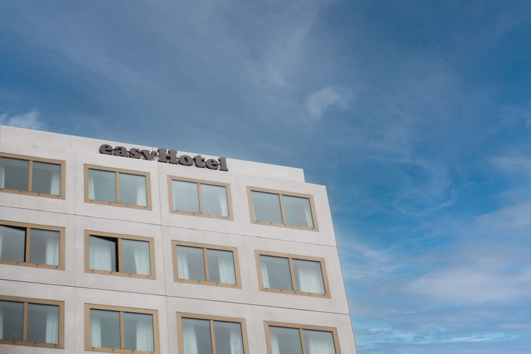 Exterior & Views 2, easyHotel Paris Nord Aubervilliers, Seine-Saint-Denis