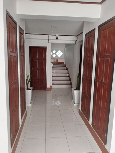 Others 5, Ban Saylomleng Residence, Vientiane